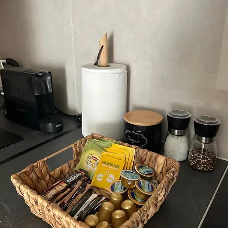 Jo's & Cozy Apartment